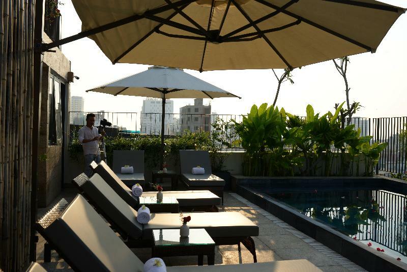 ดานัง มูน วิลลา แอนด์ อพาร์ตเมนต์ Hotel ภายนอก รูปภาพ